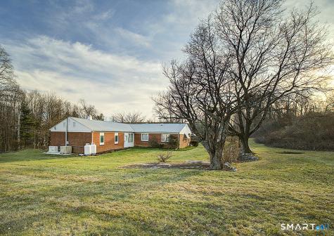 76 Gaylord Mountain Road Hamden CT 06518