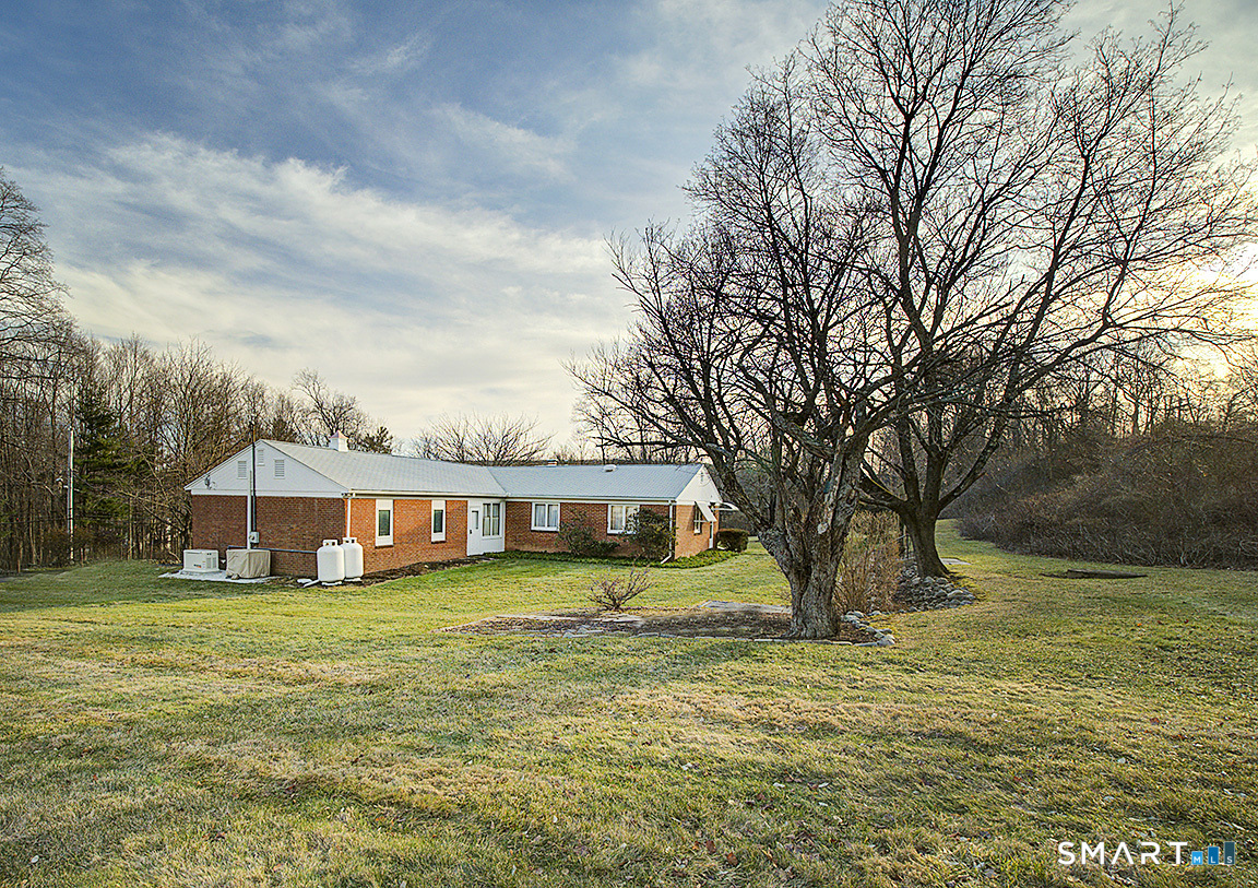 76 Gaylord Mountain Road Hamden CT 06518