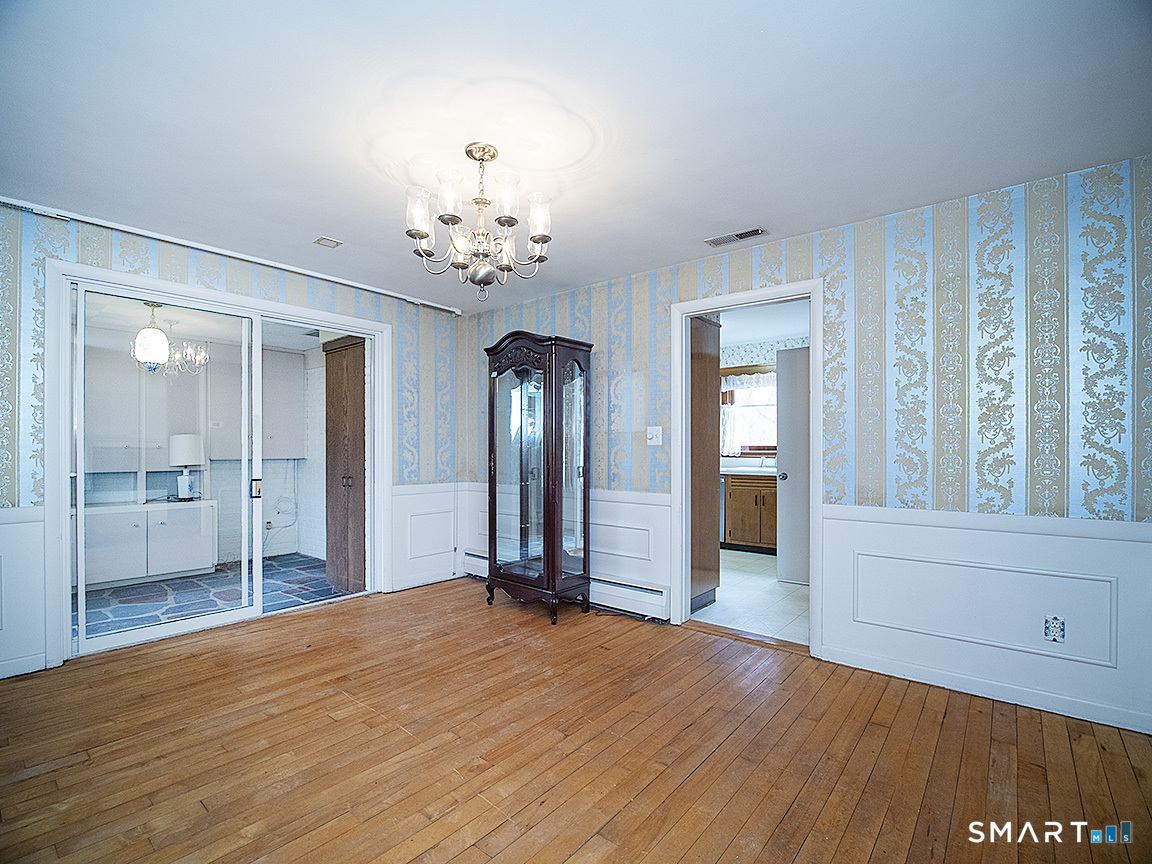 76 Gaylord Mountain Road Hamden CT 06518