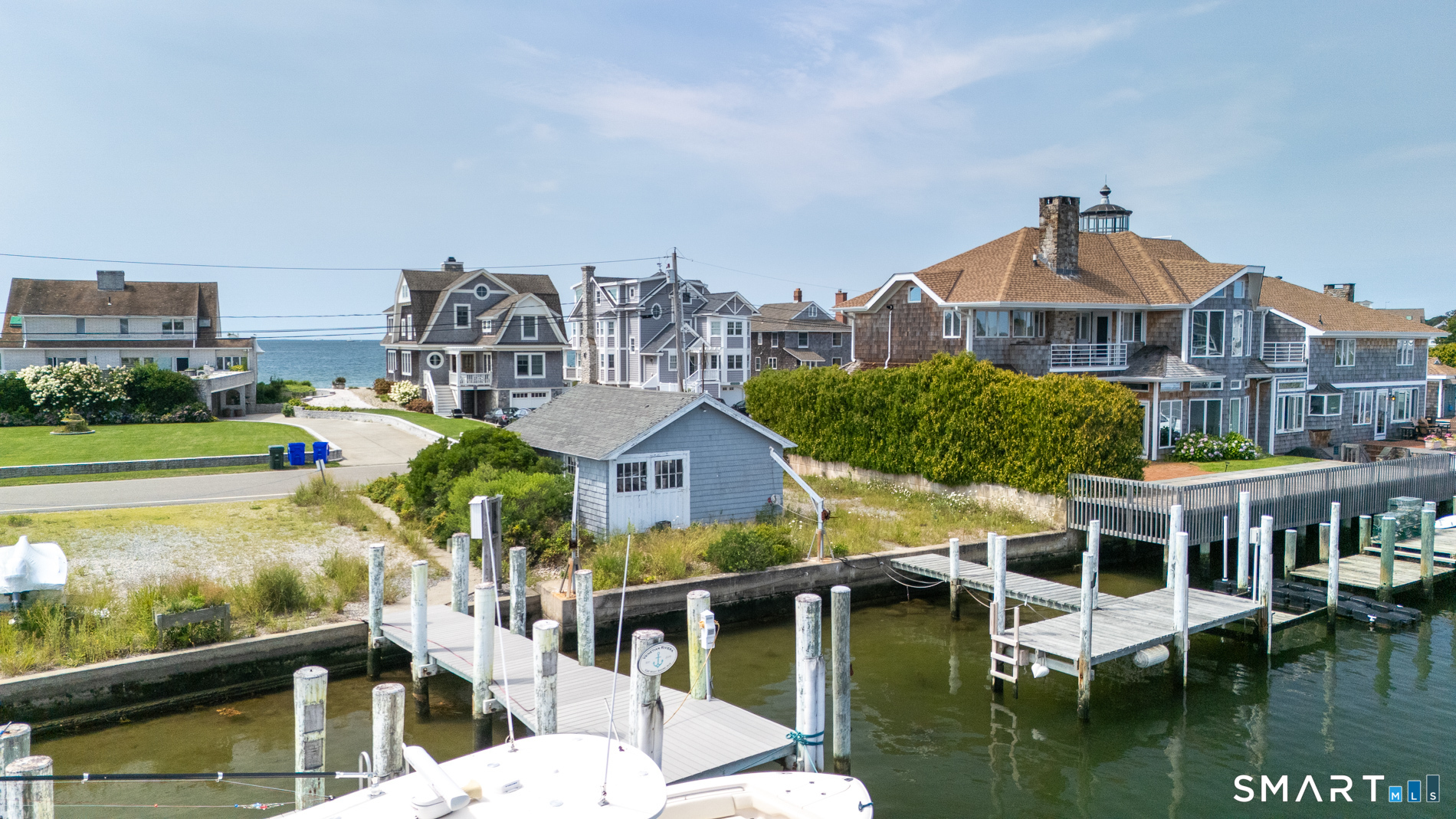 338 West Shore Avenue Groton CT 06340
