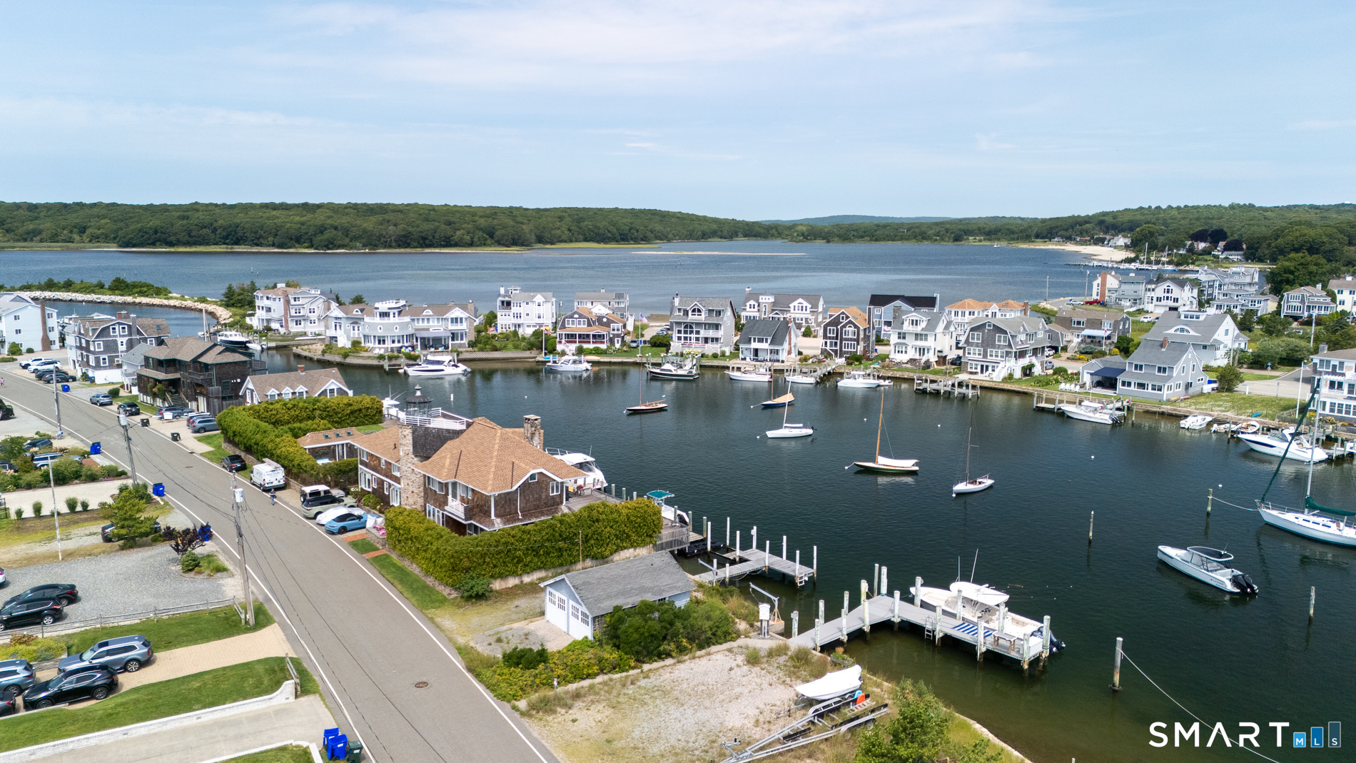 338 West Shore Avenue Groton CT 06340