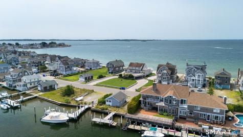 338 West Shore Avenue Groton CT 06340