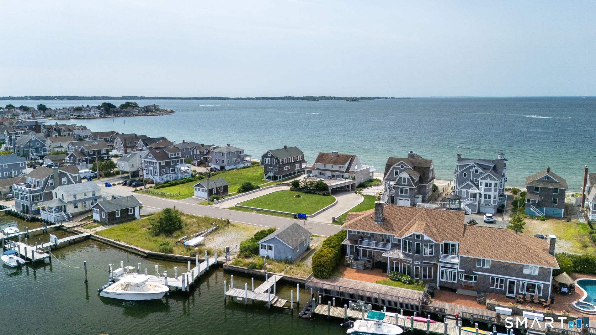 338 West Shore Avenue Groton CT 06340