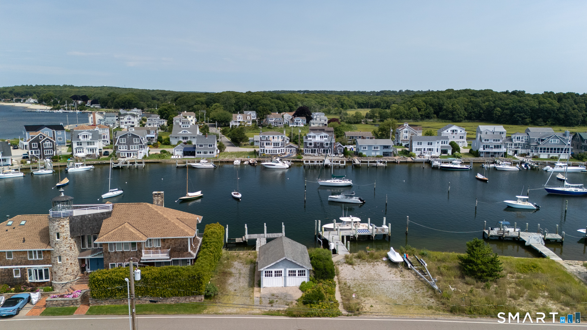338 West Shore Avenue Groton CT 06340