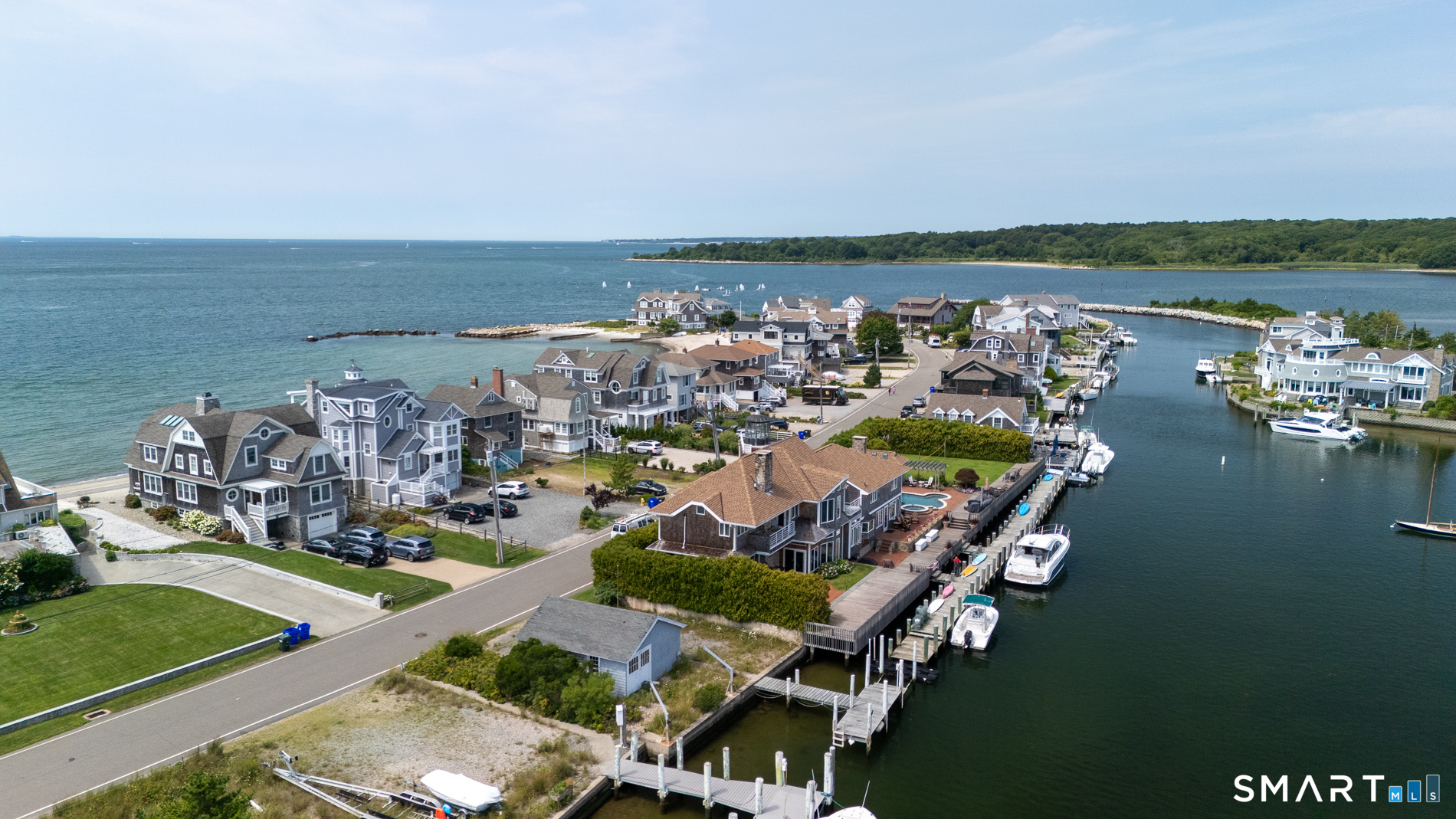 338 West Shore Avenue Groton CT 06340