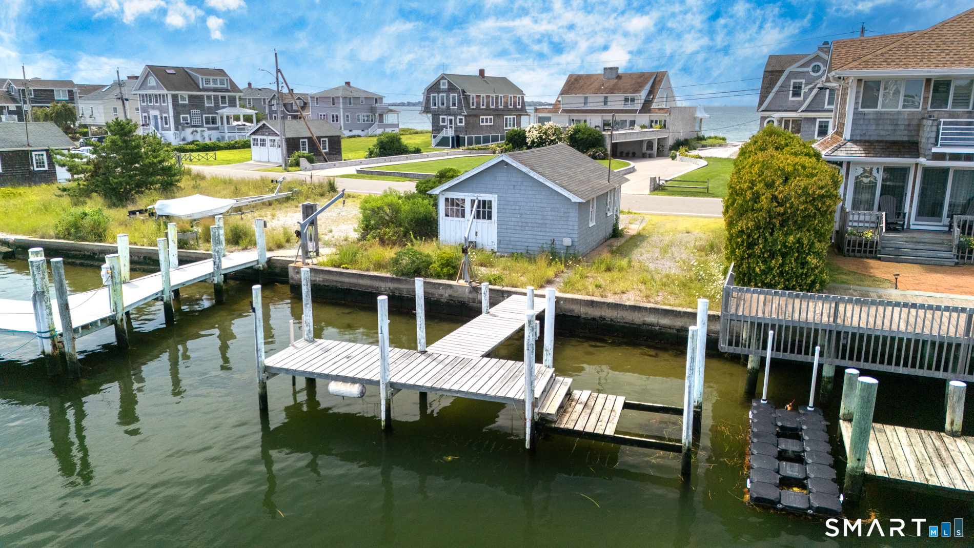 338 West Shore Avenue Groton CT 06340