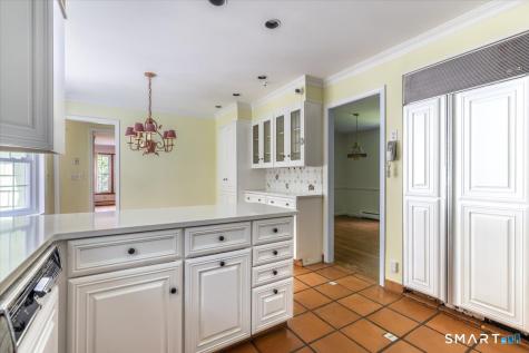 4 Twist Hill Road Newtown CT 06470