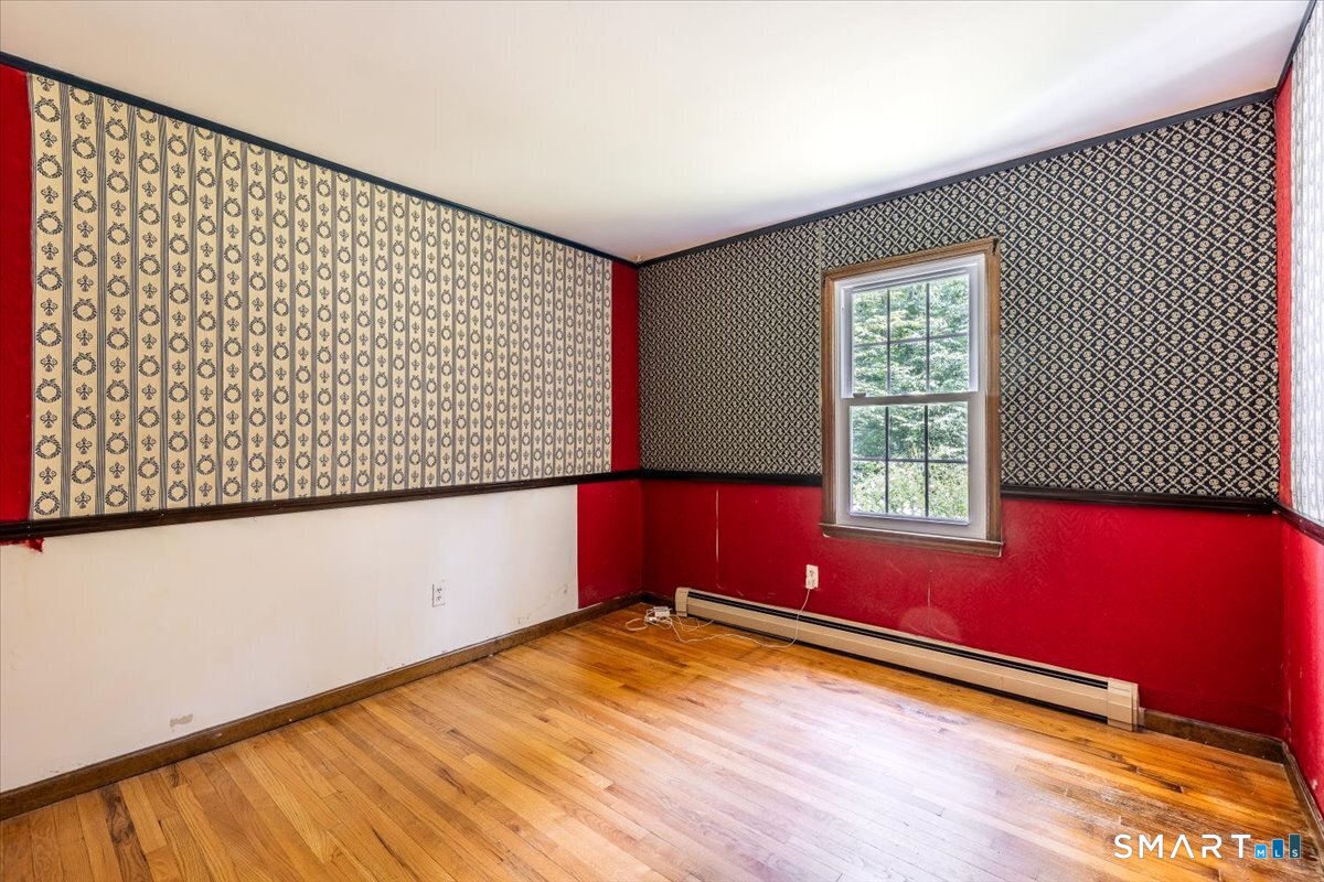 4 Twist Hill Road Newtown CT 06470