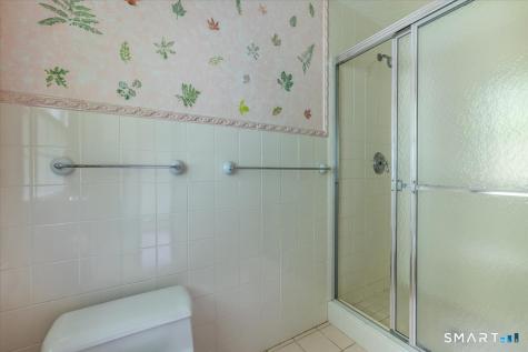 4 Twist Hill Road Newtown CT 06470