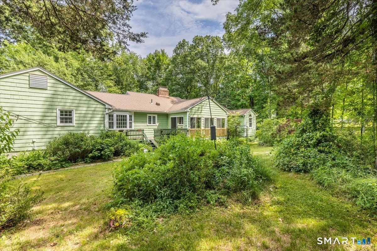 4 Twist Hill Road Newtown CT 06470