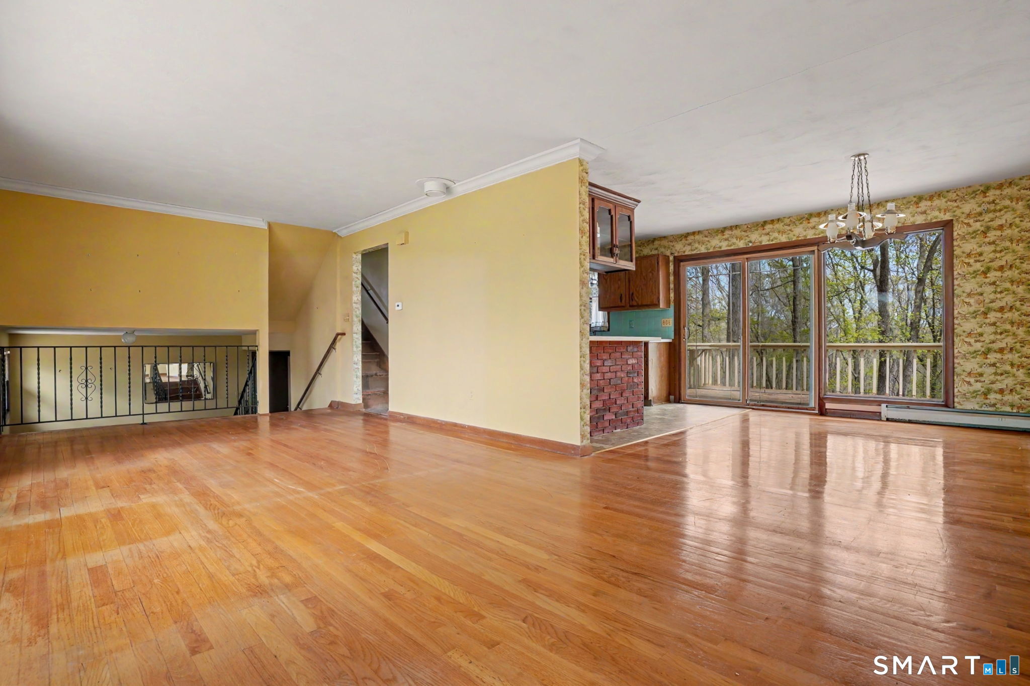 185 Evening Star Drive Naugatuck CT 06770