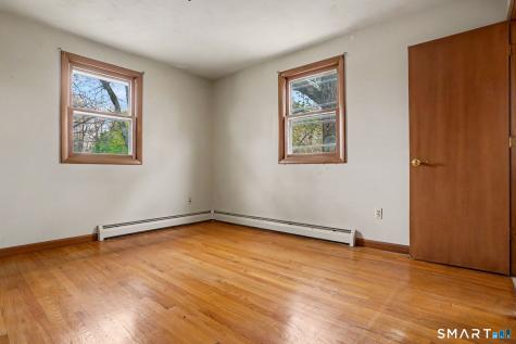 185 Evening Star Drive Naugatuck CT 06770