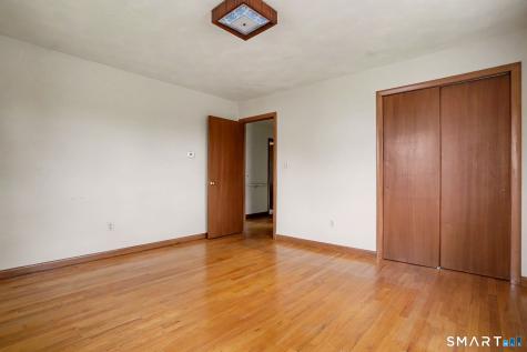 185 Evening Star Drive Naugatuck CT 06770
