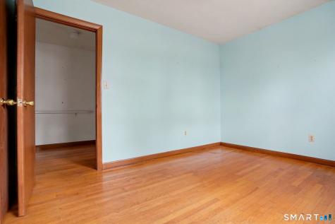 185 Evening Star Drive Naugatuck CT 06770