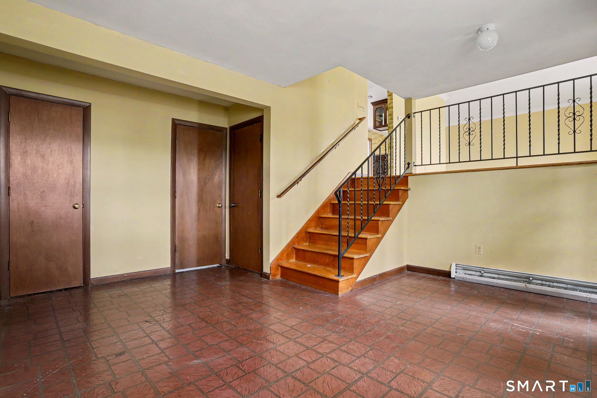 185 Evening Star Drive Naugatuck CT 06770