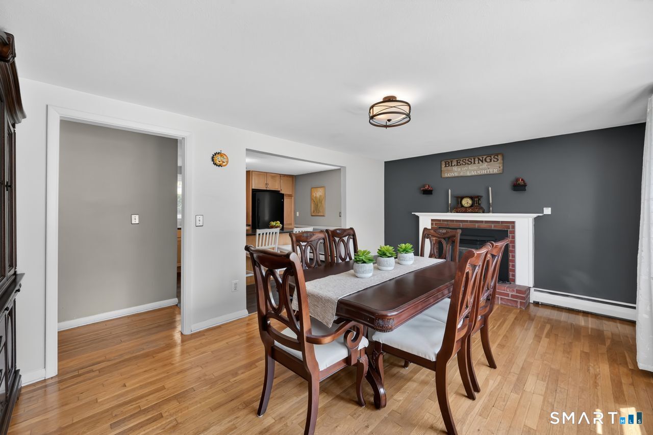 27 Russell Drive Vernon CT 06066