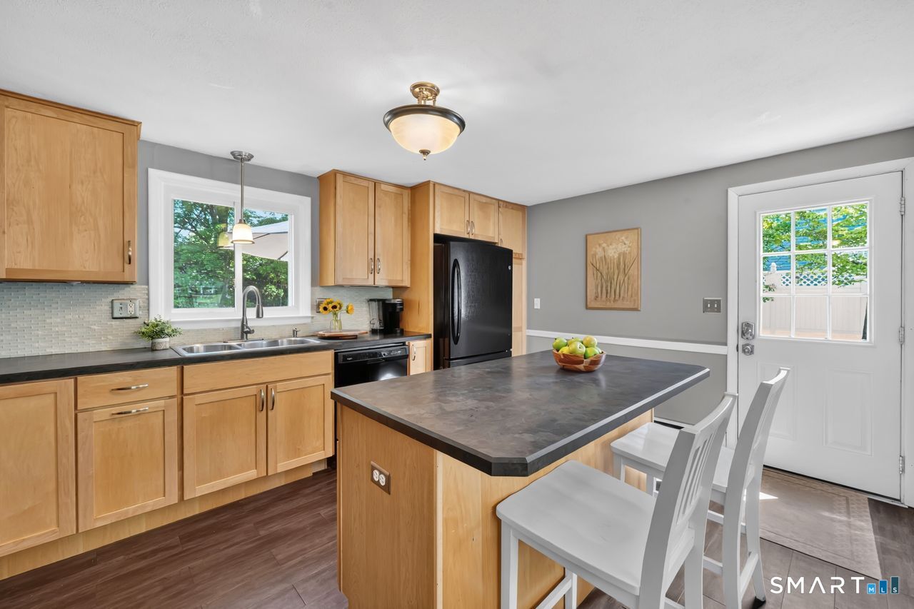 27 Russell Drive Vernon CT 06066