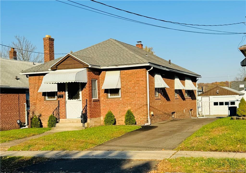 39 Summit Avenue East Haven CT 06512