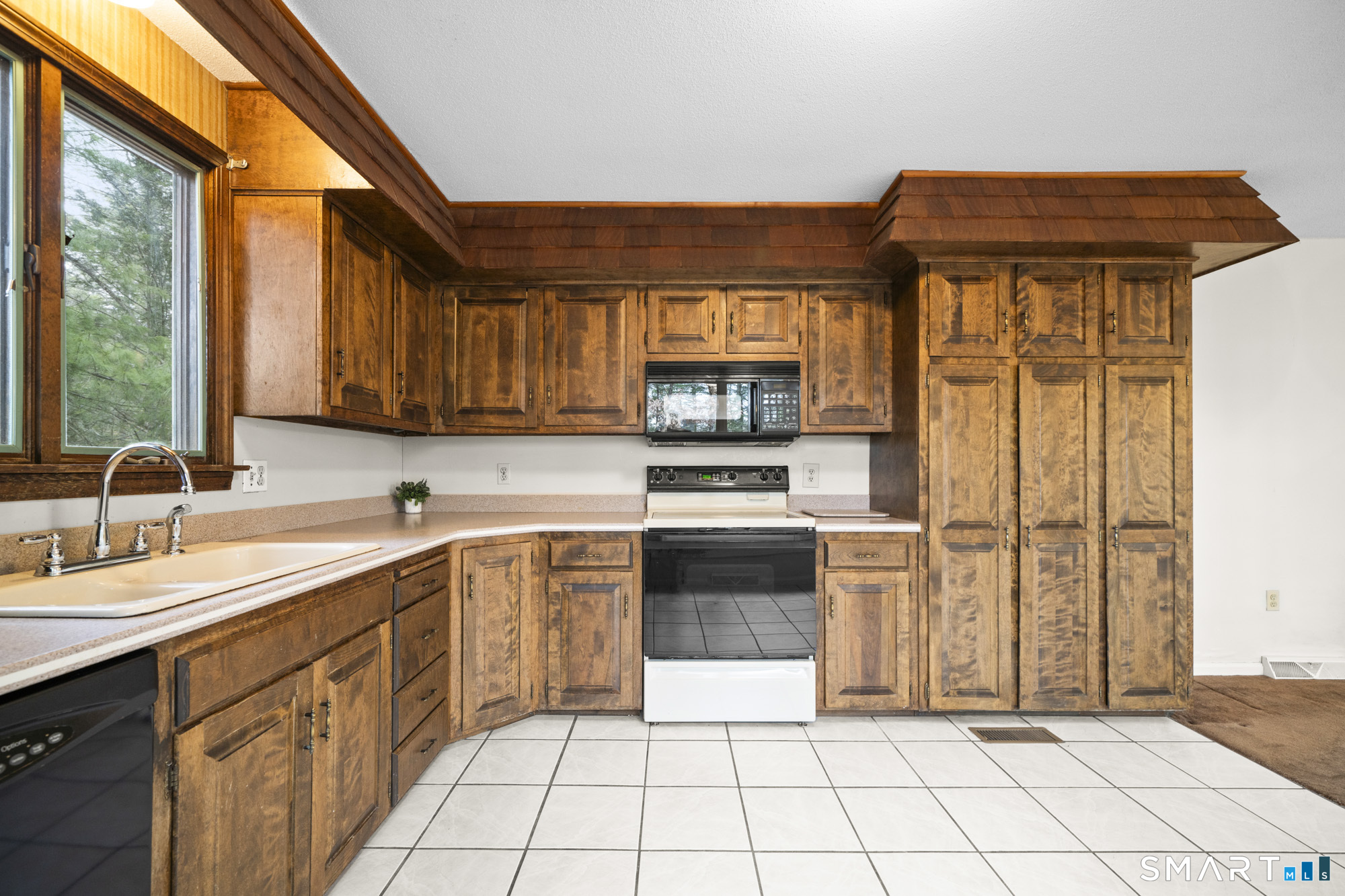 24 Rose Haven Road Somers CT 06071