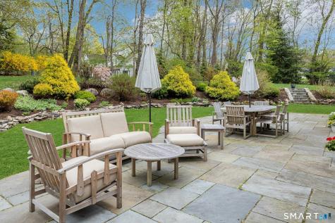 31 Stephanie Lane Darien CT 06820