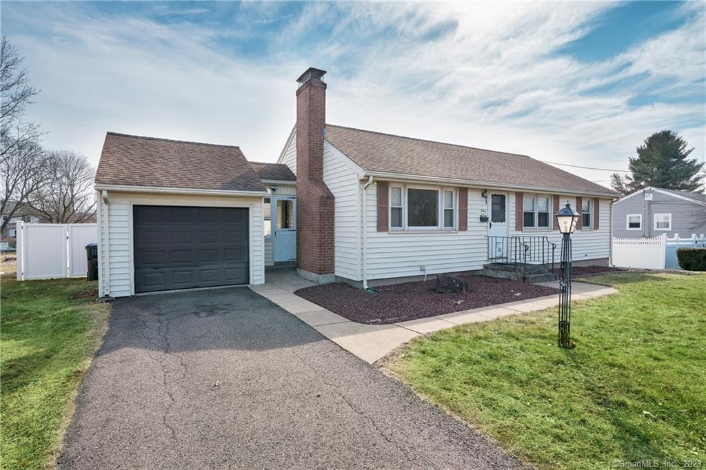 586 Fenn Road Newington CT 06111