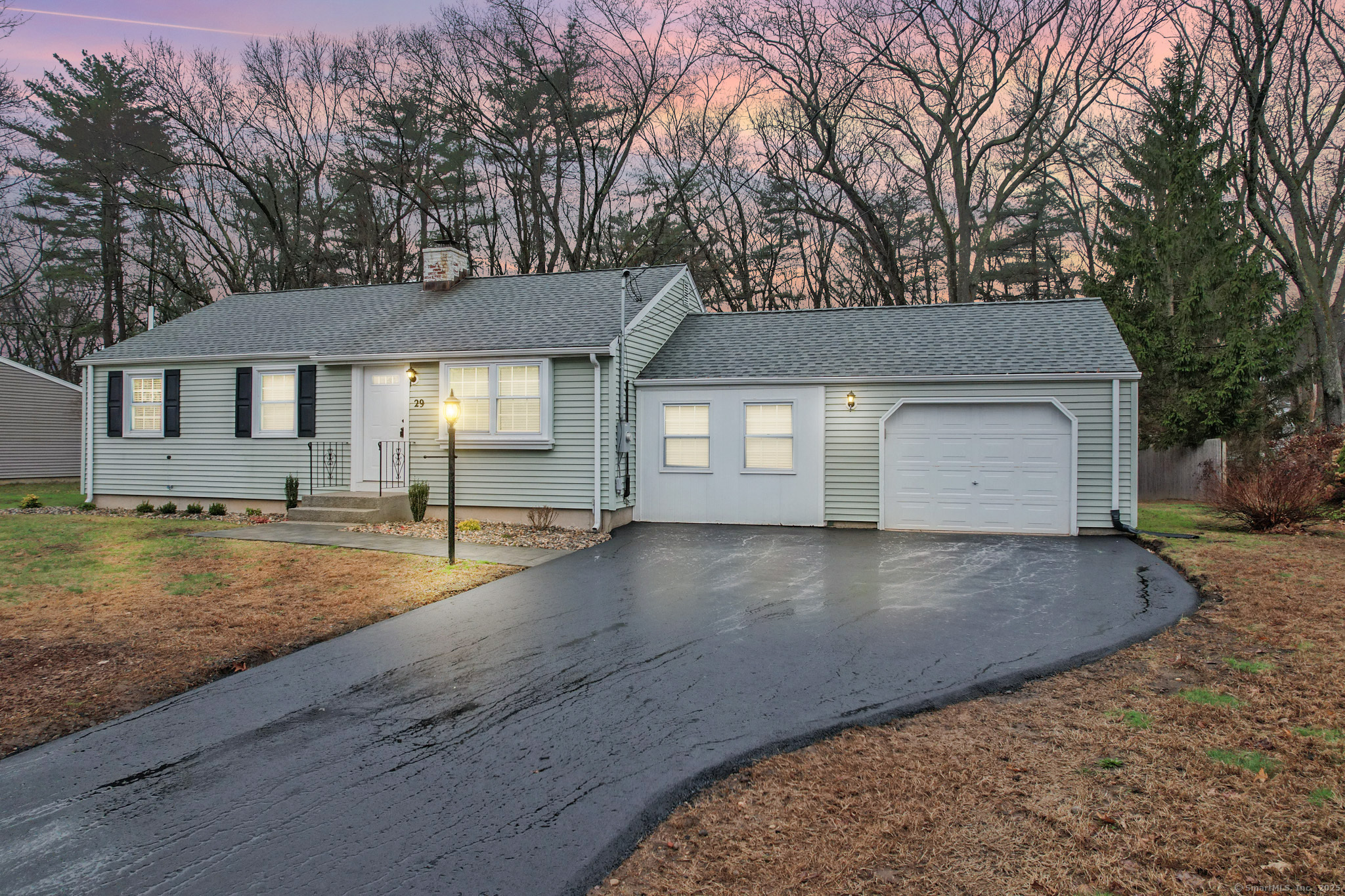 29 Knollwood Road Farmington CT 06032