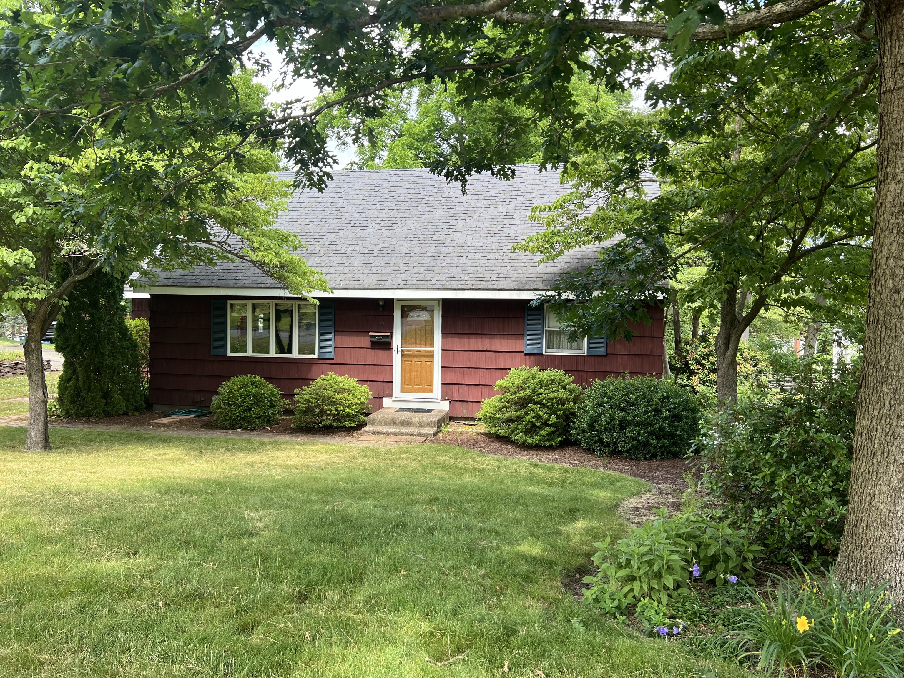 40 Christine Drive East Hartford CT 06108