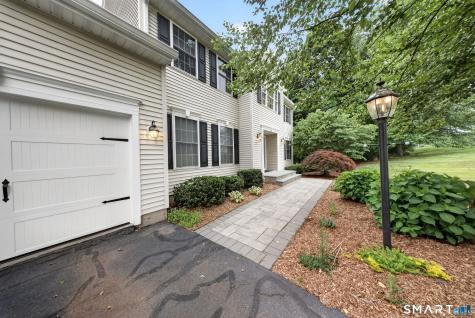 25 Winding Trail Cheshire CT 06410