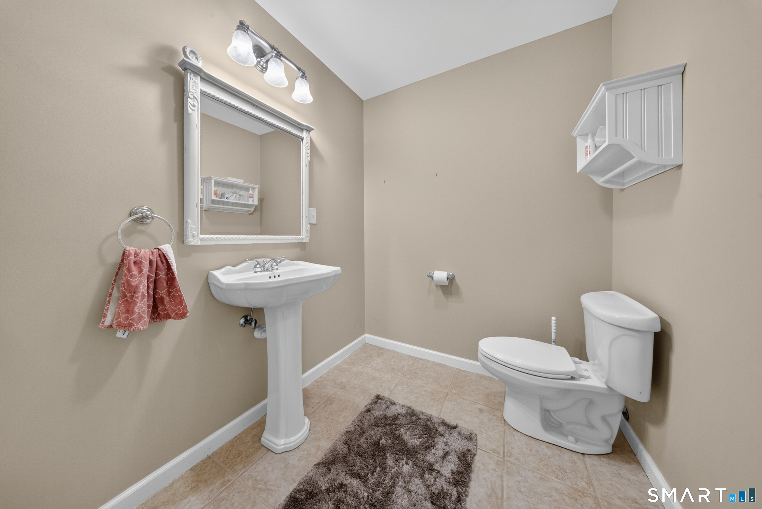 25 Winding Trail Cheshire CT 06410