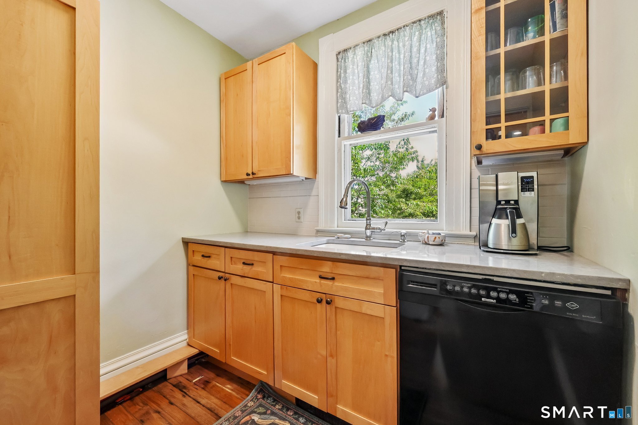 236 Oxford Street Hartford CT 06105