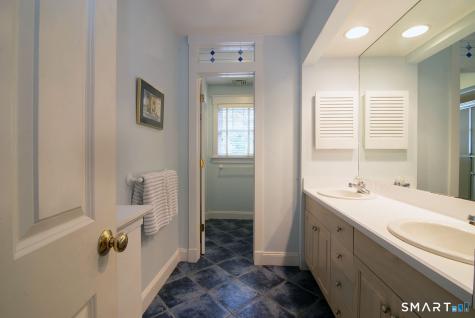12 Castle Hill Road Stonington CT 06379