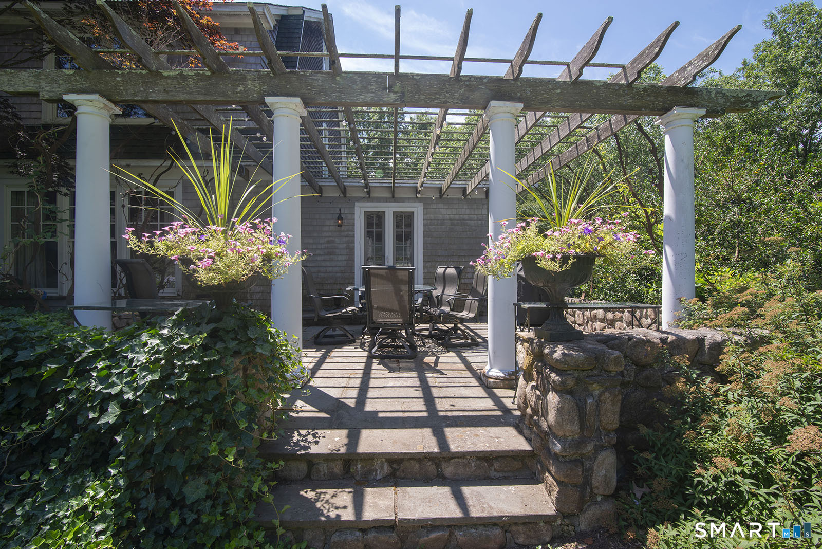 12 Castle Hill Road Stonington CT 06379