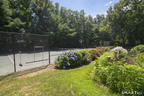 12 Castle Hill Road Stonington CT 06379