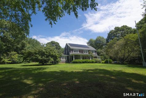 12 Castle Hill Road Stonington CT 06379