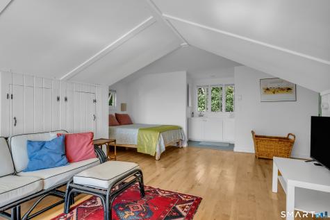 59 Cedar Grove Road Guilford CT 06437