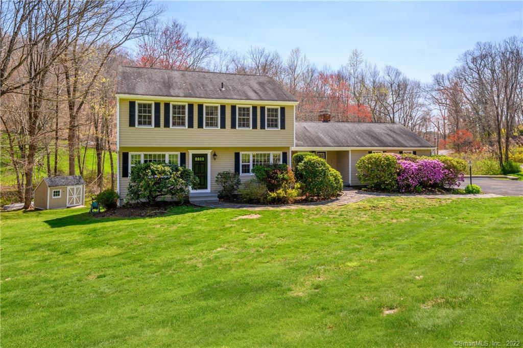33 Old Bethel Road Newtown CT 06470