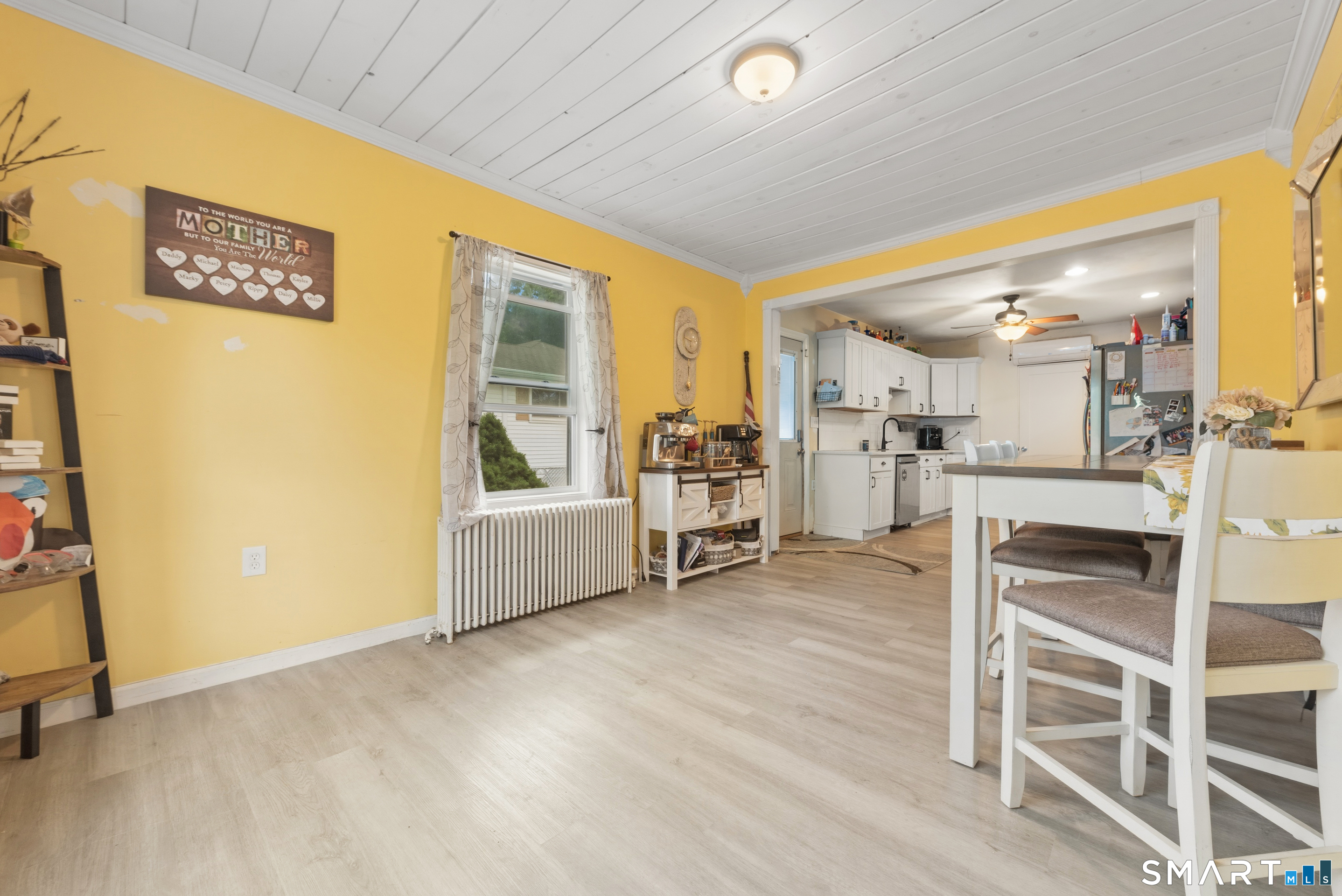 24 Postman Highway North Haven CT 06473