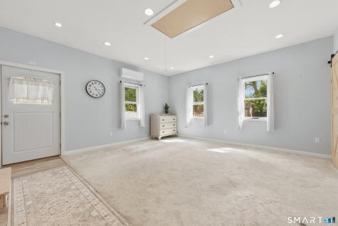 24 Postman Highway North Haven CT 06473