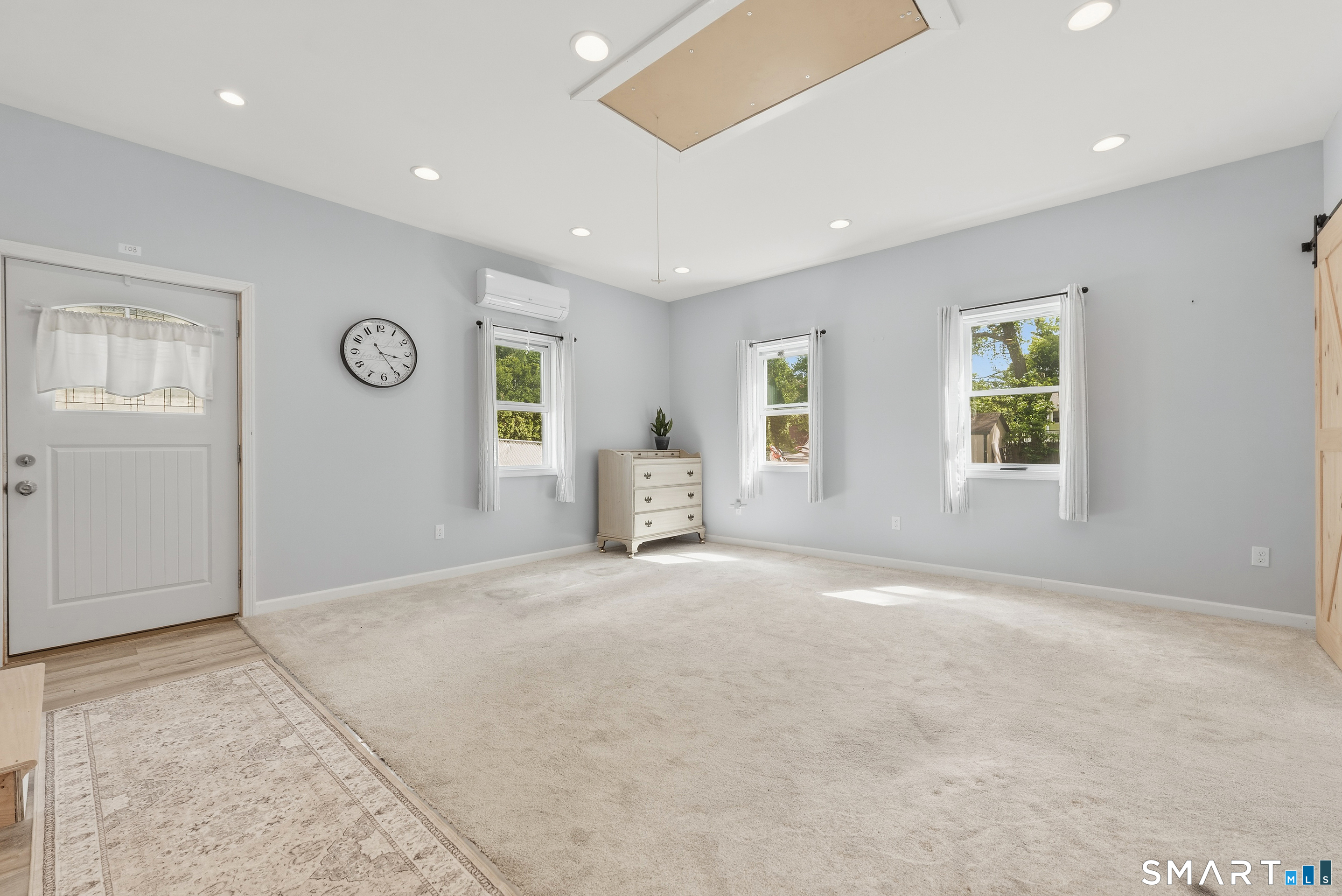24 Postman Highway North Haven CT 06473