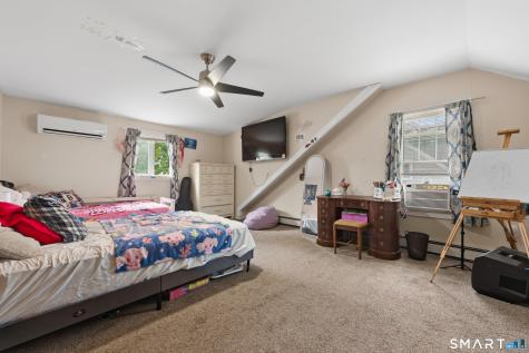 24 Postman Highway North Haven CT 06473