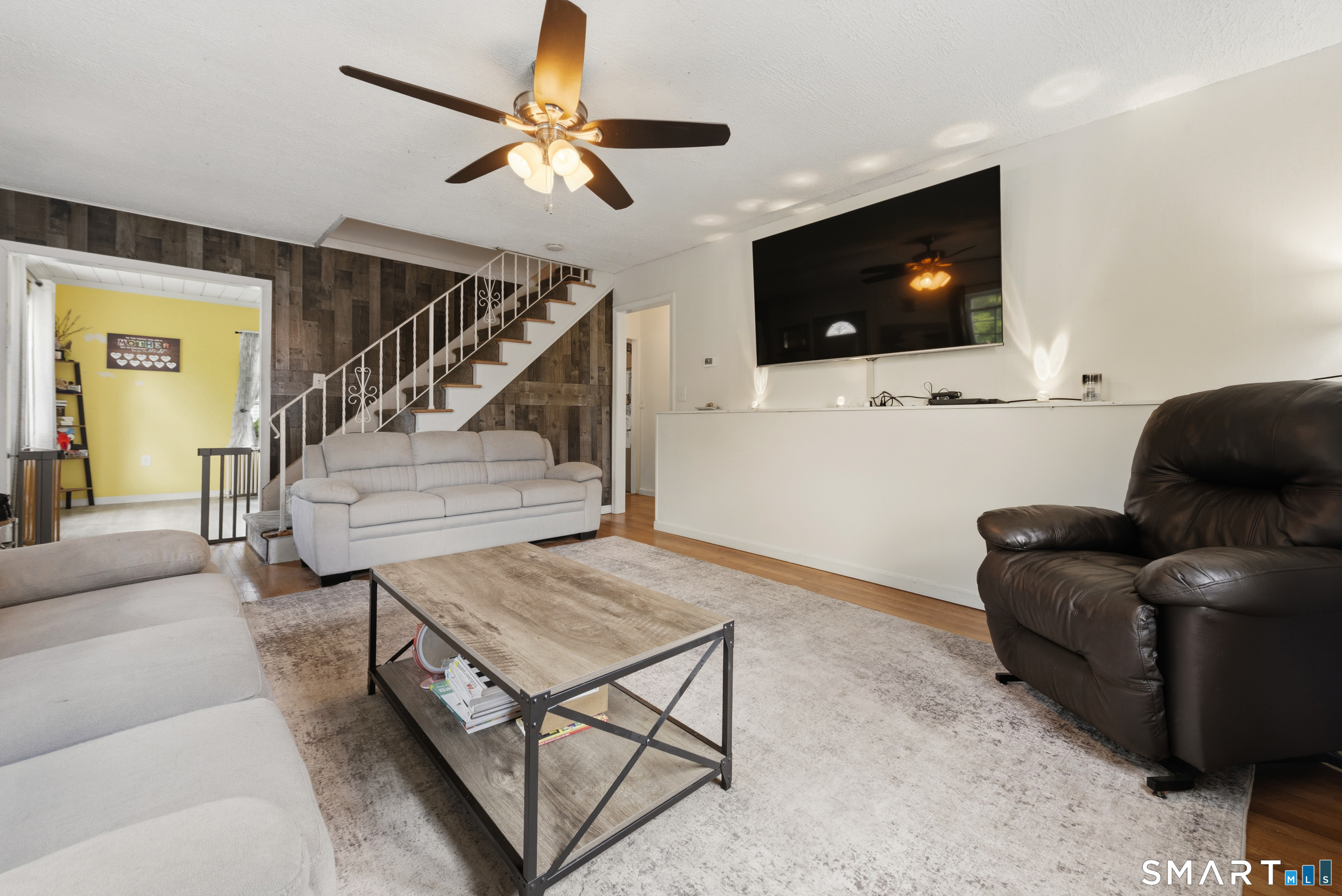 24 Postman Highway North Haven CT 06473