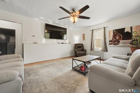 24 Postman Highway North Haven CT 06473