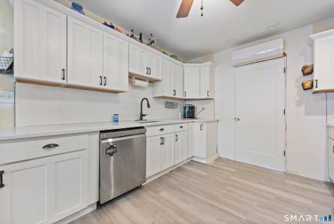 24 Postman Highway North Haven CT 06473