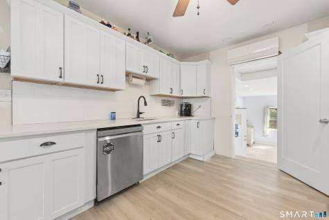 24 Postman Highway North Haven CT 06473