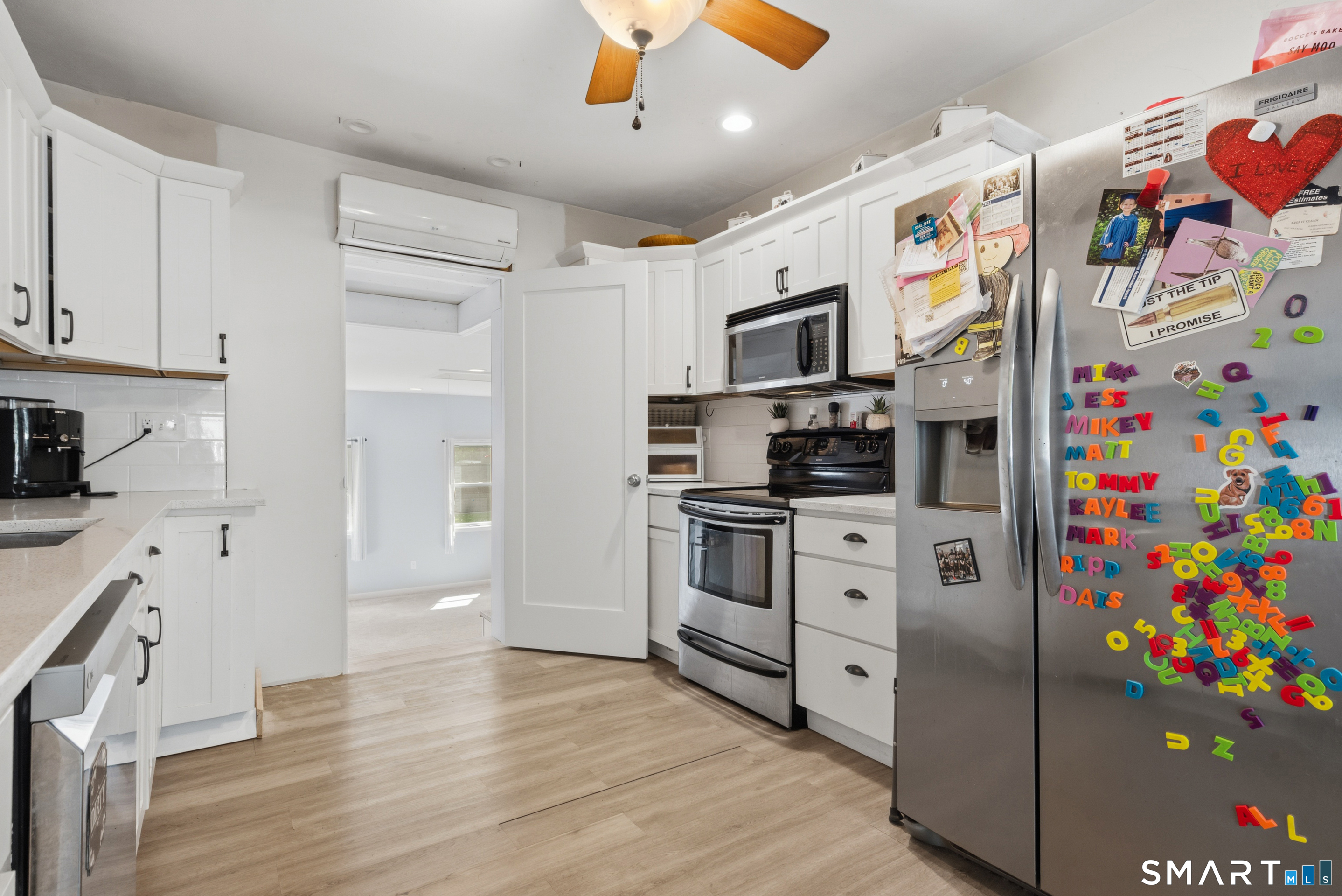 24 Postman Highway North Haven CT 06473