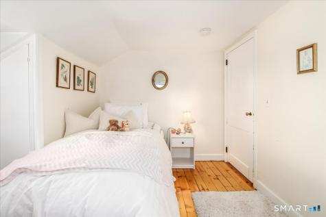 7 Rowland Place Westport CT 06880