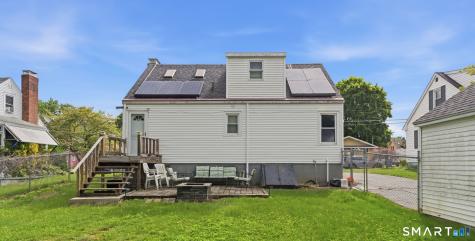 64 Mckinley Street Manchester CT 06040