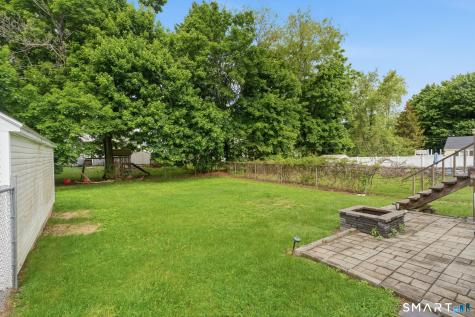 64 Mckinley Street Manchester CT 06040