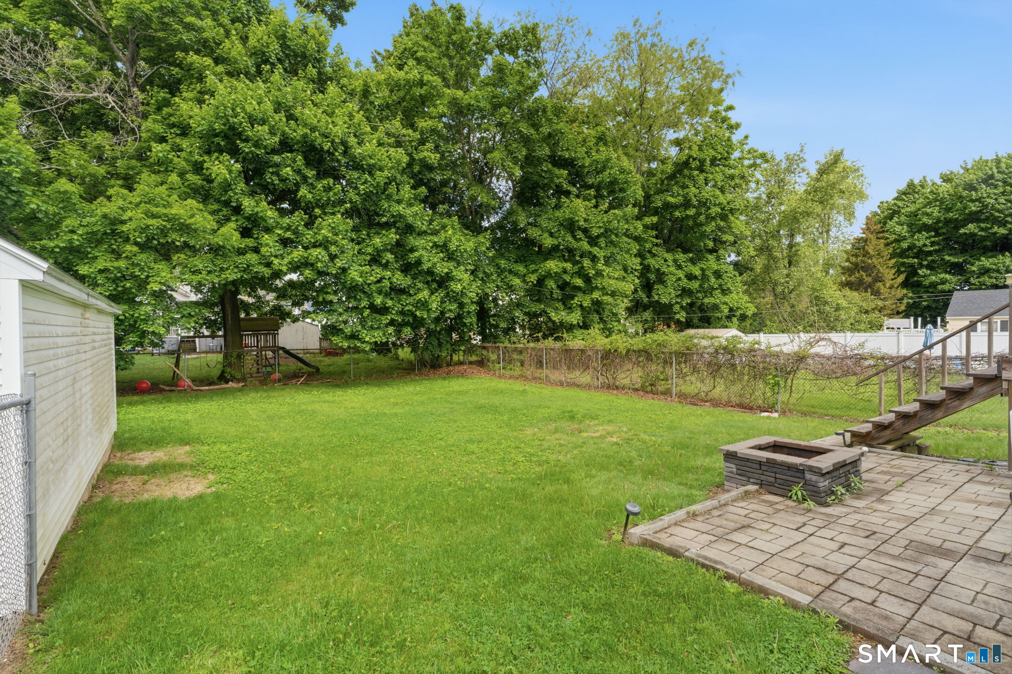 64 Mckinley Street Manchester CT 06040