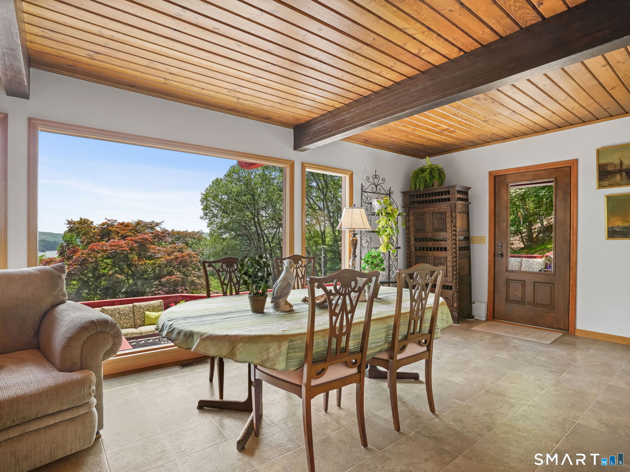 89 Wood Creek Road New Fairfield CT 06812